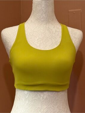 lululemon athletica Scoop Neck Sports Bra in Chartreuse Yellow